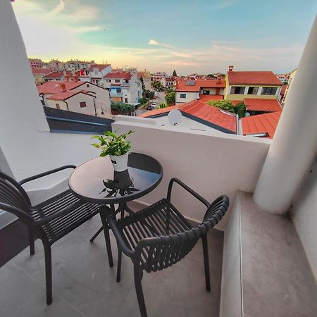 Black & White Apartment Rovinj Eksteriør bilde